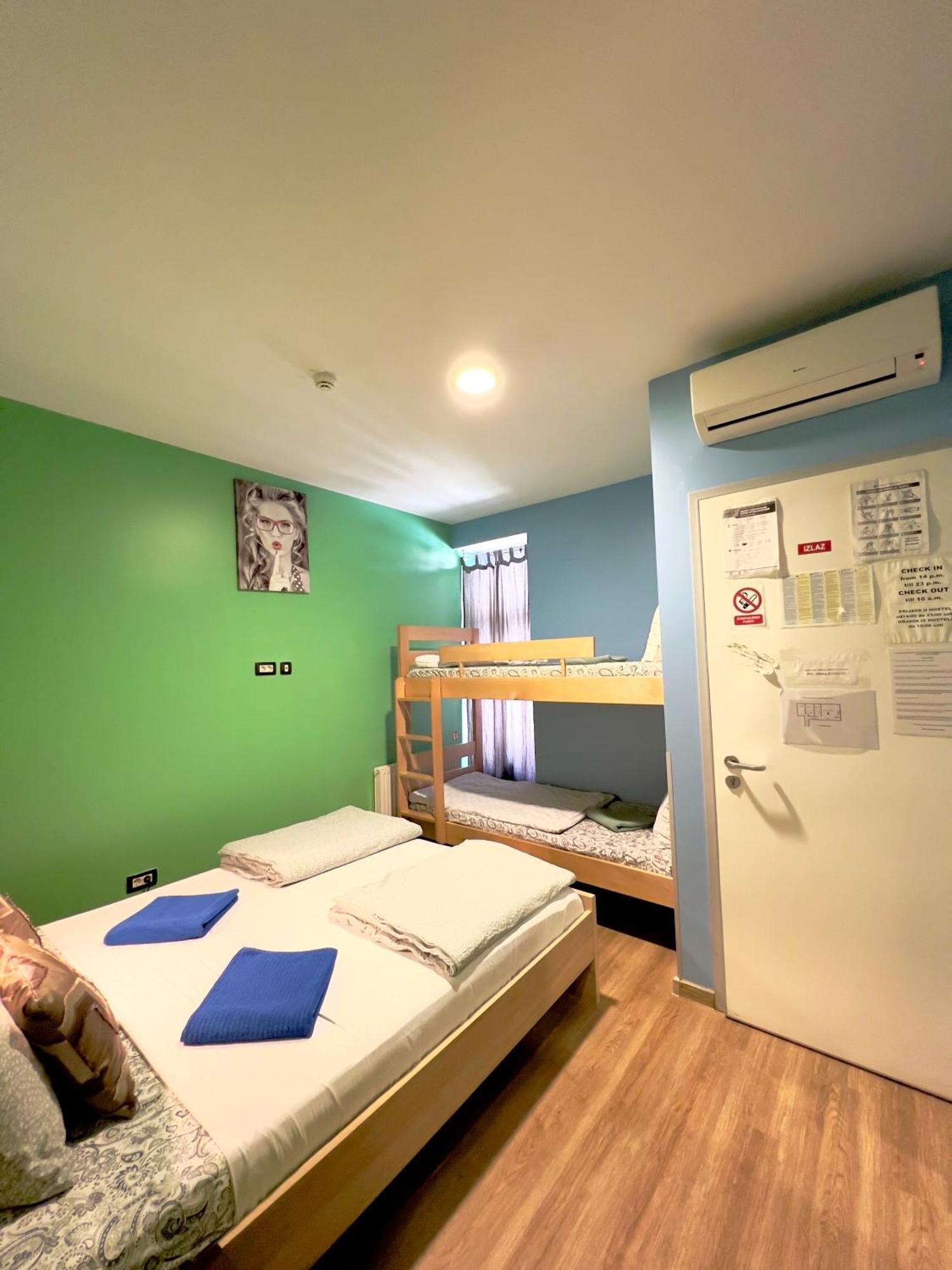 Himalayan Hostel Zagabria Esterno foto
